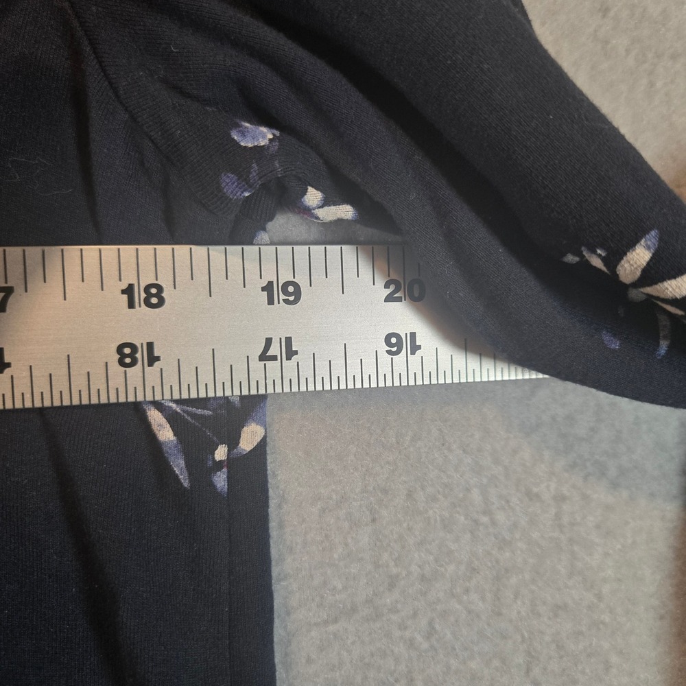 J. Jill Wearever Navy Floral 3/4 Sleeve Tunic Top V-Neck Pleated Front Small - Picture 4 of 8
